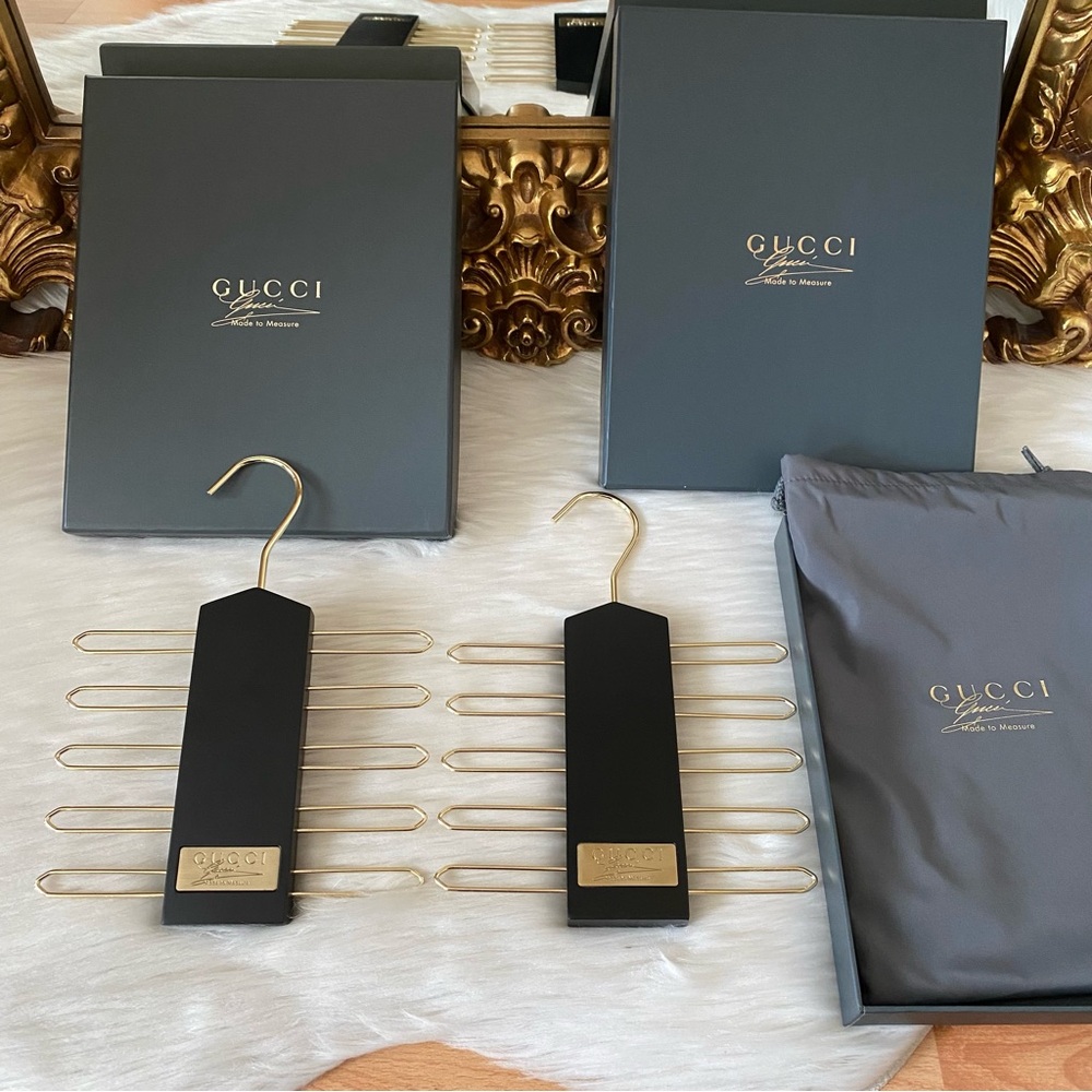 Gucci Made To Measure Men’s Tie Rack Belt Hanger